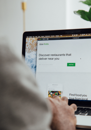 44b19c69 charles deluvio fi2lqcp id4 unsplash 1.png